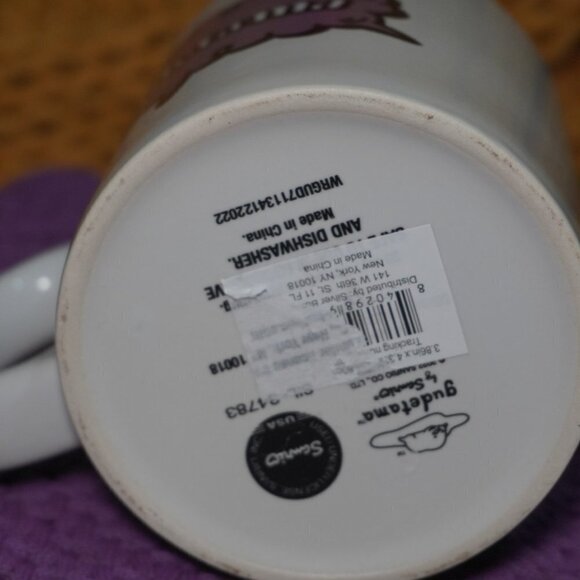 Sanrio Gudetama The Lazy Egg 4" Ceramic White Mug " I Don't Wanna Go " Cartoon - Picture 4 of 4